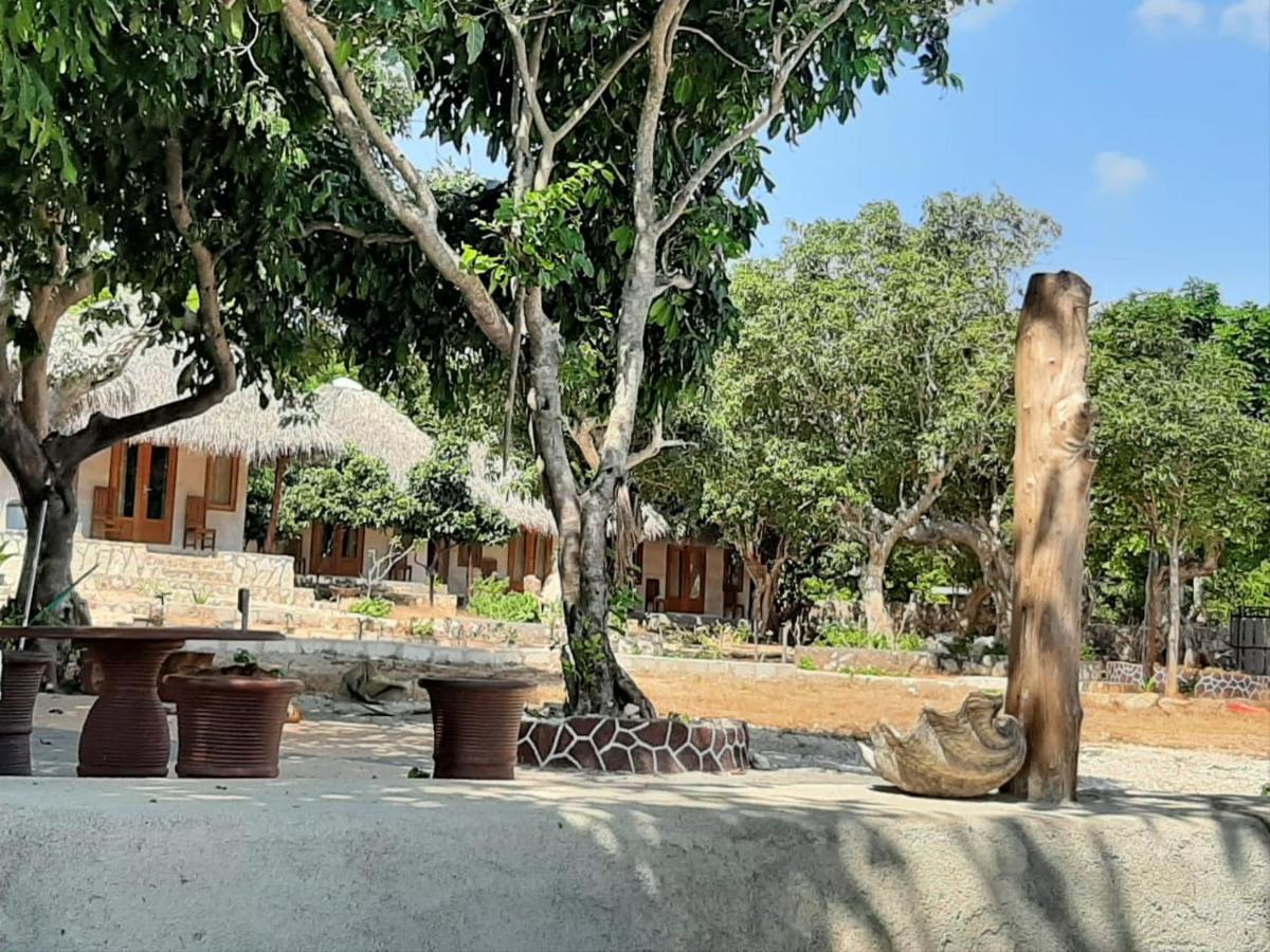 Mulia Bungalows Nembrala Exterior photo