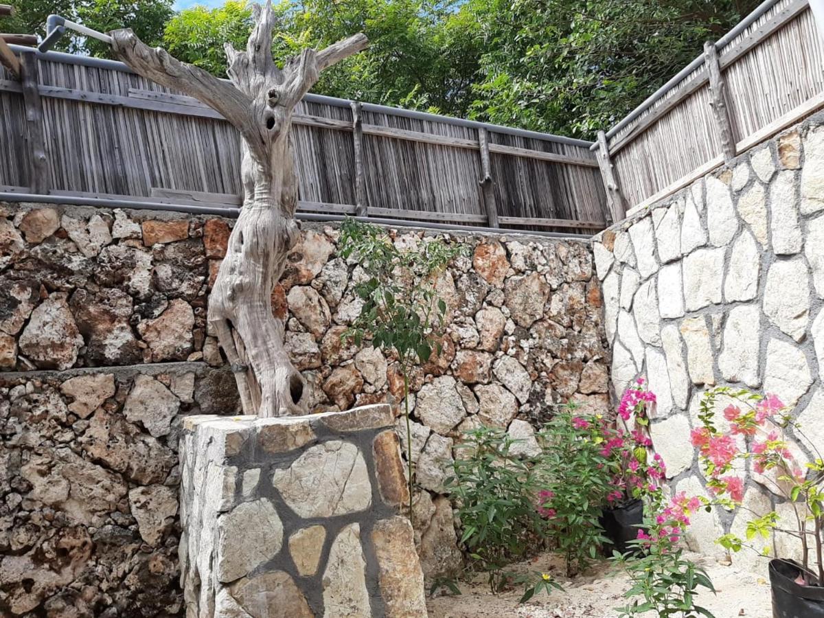 Mulia Bungalows Nembrala Exterior photo