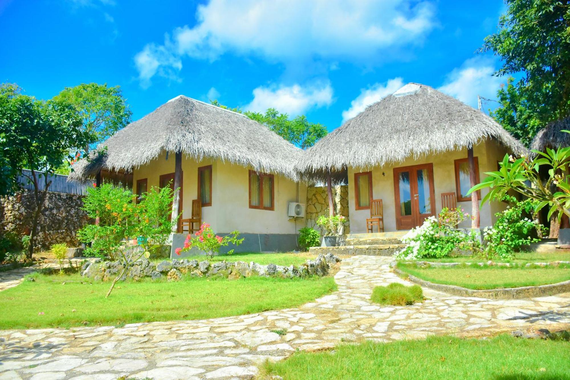 Mulia Bungalows Nembrala Exterior photo