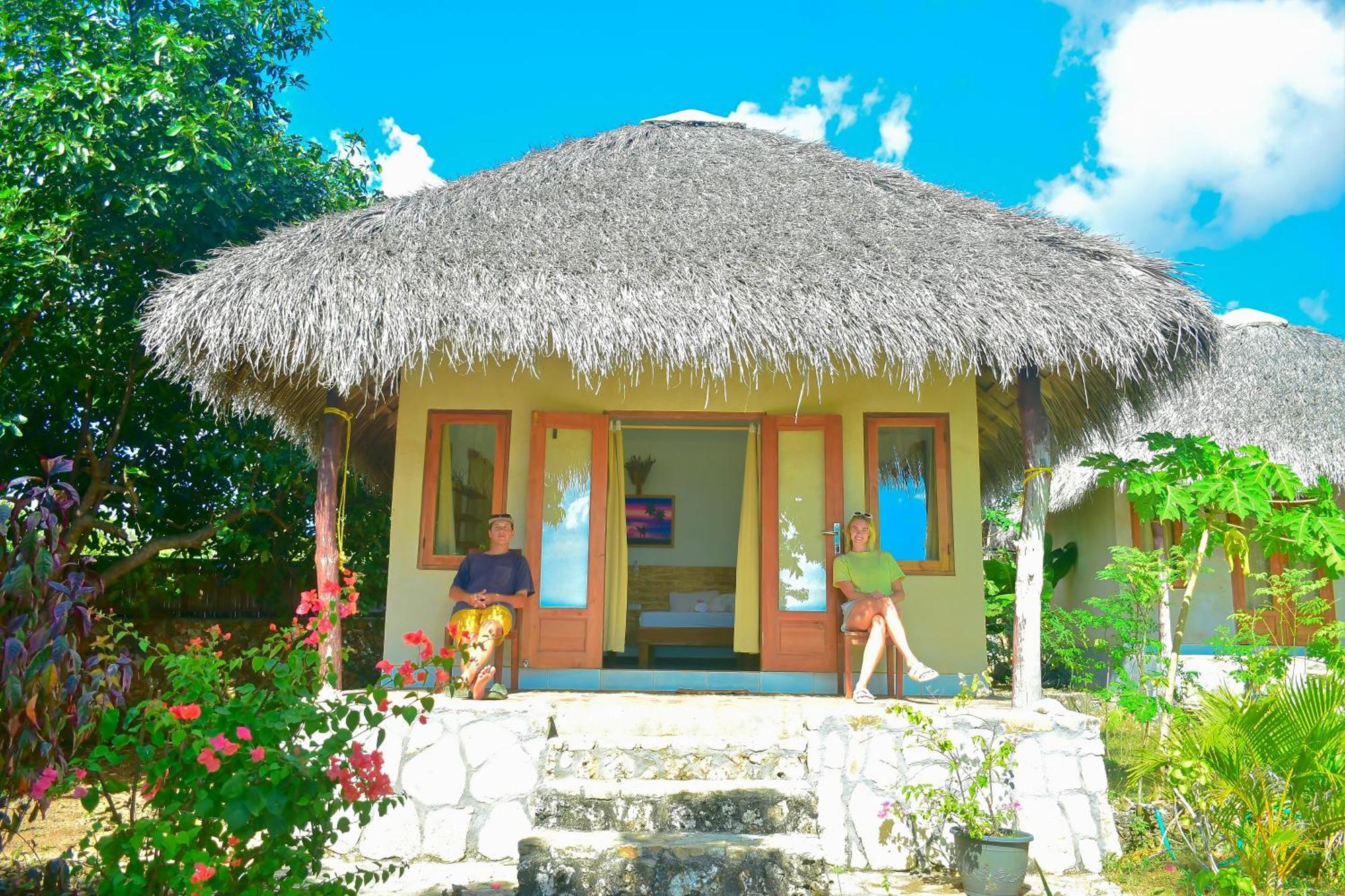 Mulia Bungalows Nembrala Exterior photo