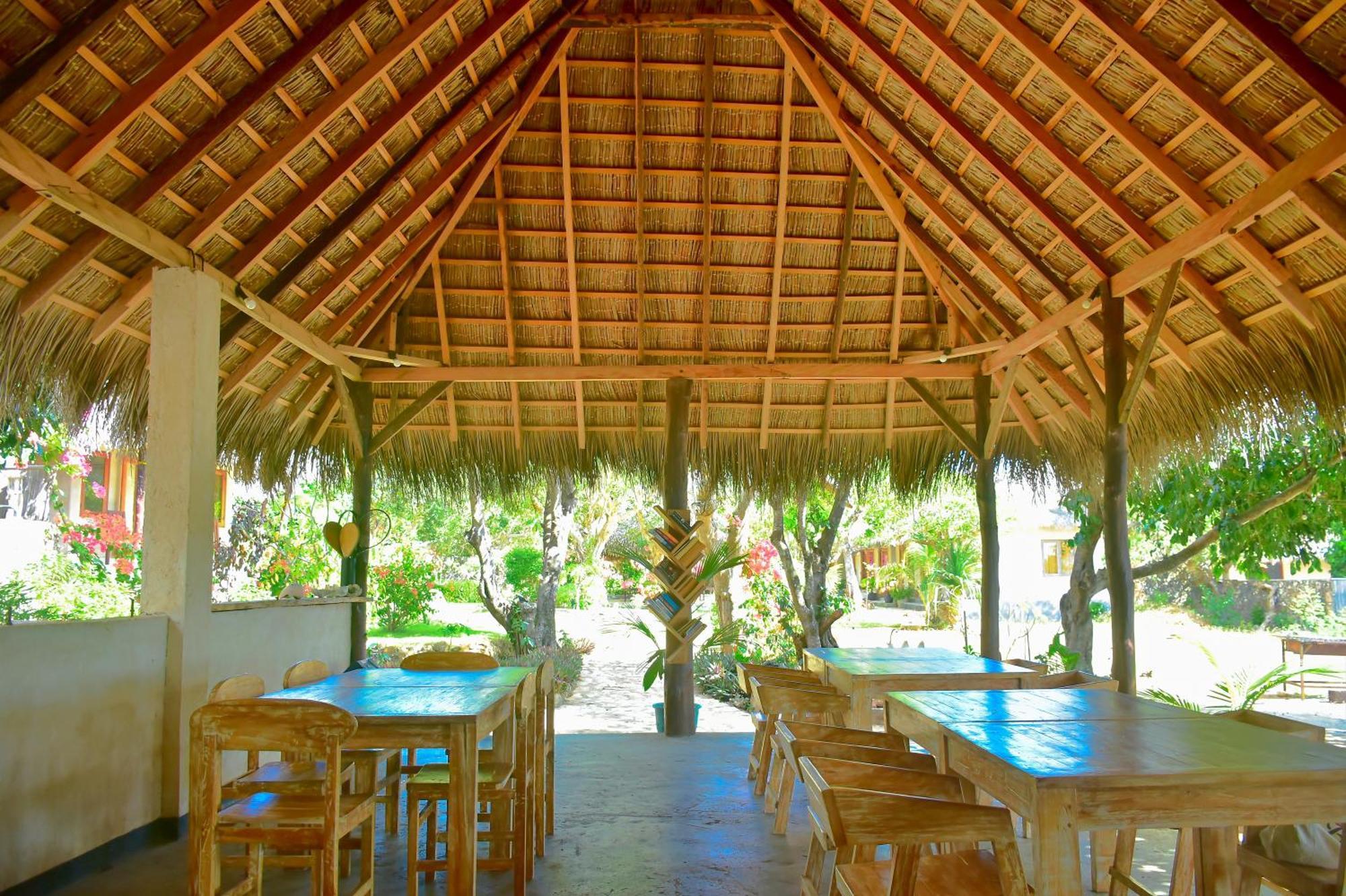 Mulia Bungalows Nembrala Exterior photo